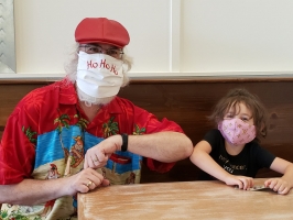 Santa does Social Distance at Tropical Smoothie Cafe in Schertz